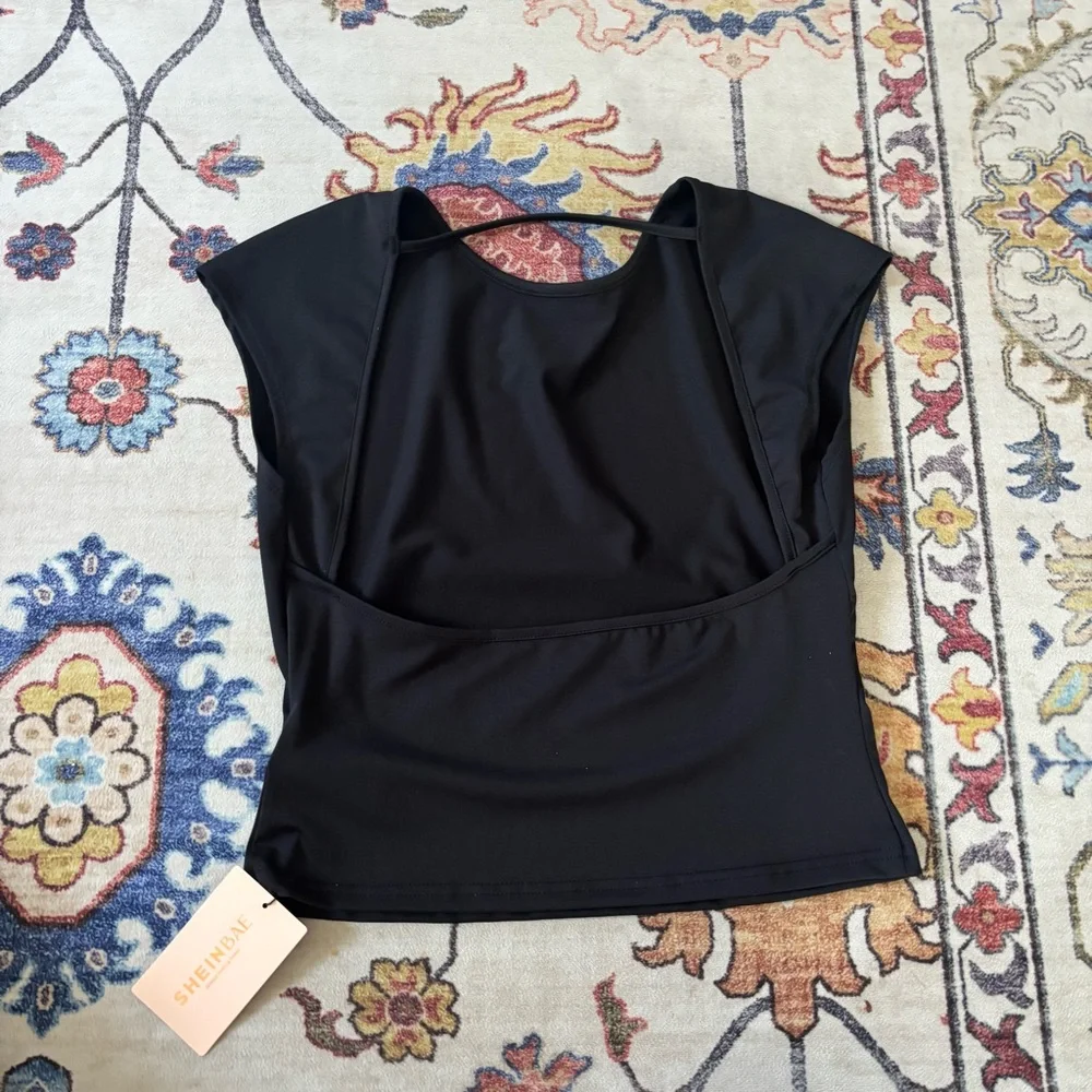 SHEIN Black High Boat Neck Backless Cropped Baby Tee NWT Large Basic - Picture 2 of 5